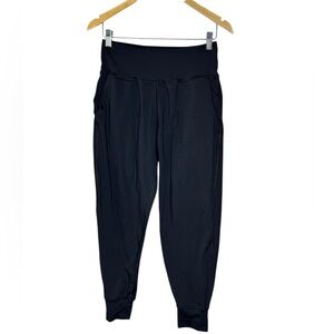 Under Armour High Waist Joggers Size M